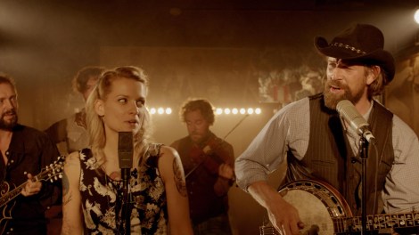 Broken Circle - post