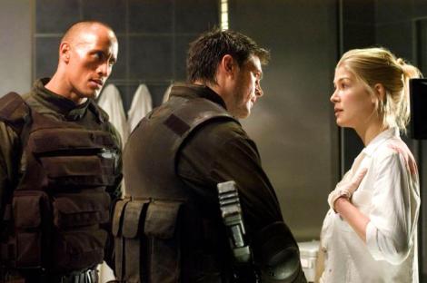 DOOM, Dwayne 'The Rock' Johnson, Karl Urban, Rosamund Pike, 2005, (c) Universal